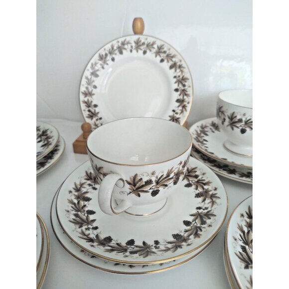 Wedgwood Tea Cup, Saucer & Bread & Butter Plate Autumn Vine Breakfast Set - Picture 1 of 16